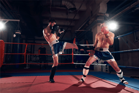 Muay Thia Kickboxing Classes Adults